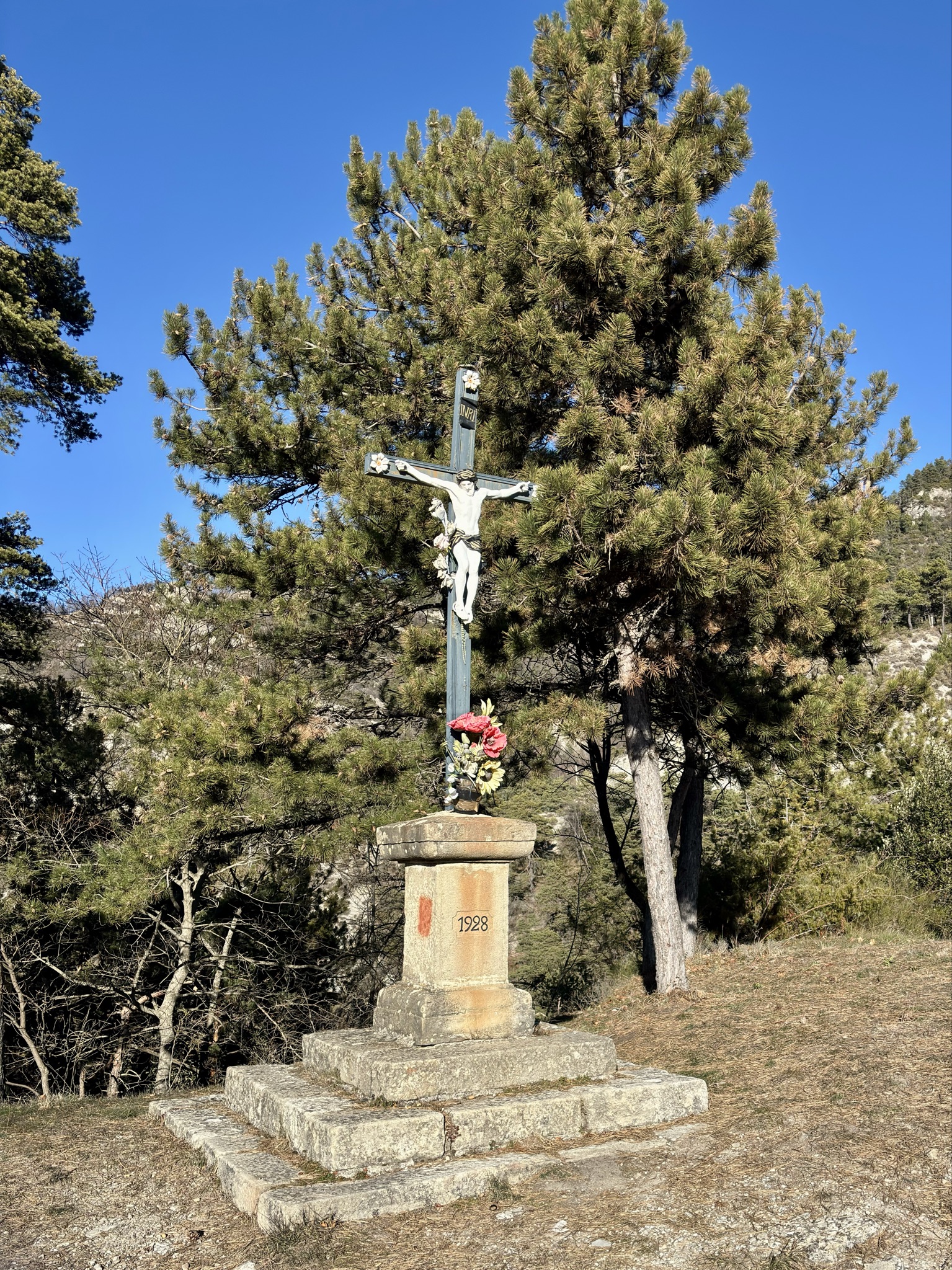 Photo prise sur La vallée des Paillons et les villages alentours