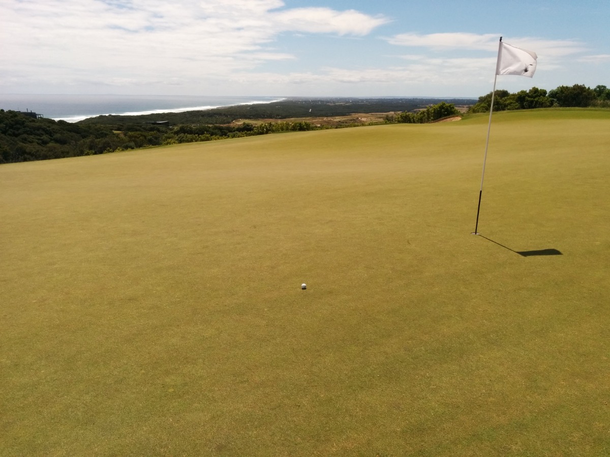 The National Golf Club
