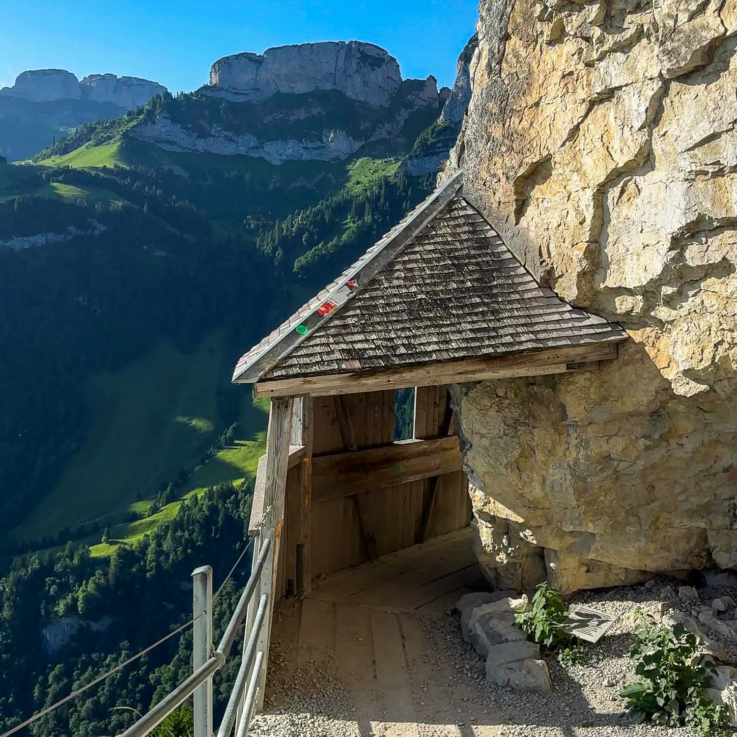 Rock Wildkirchli