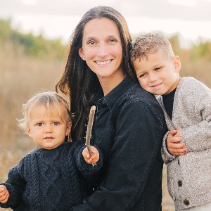 taylor wolf headshot