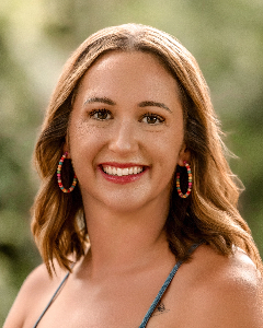 Caroline Johnson headshot