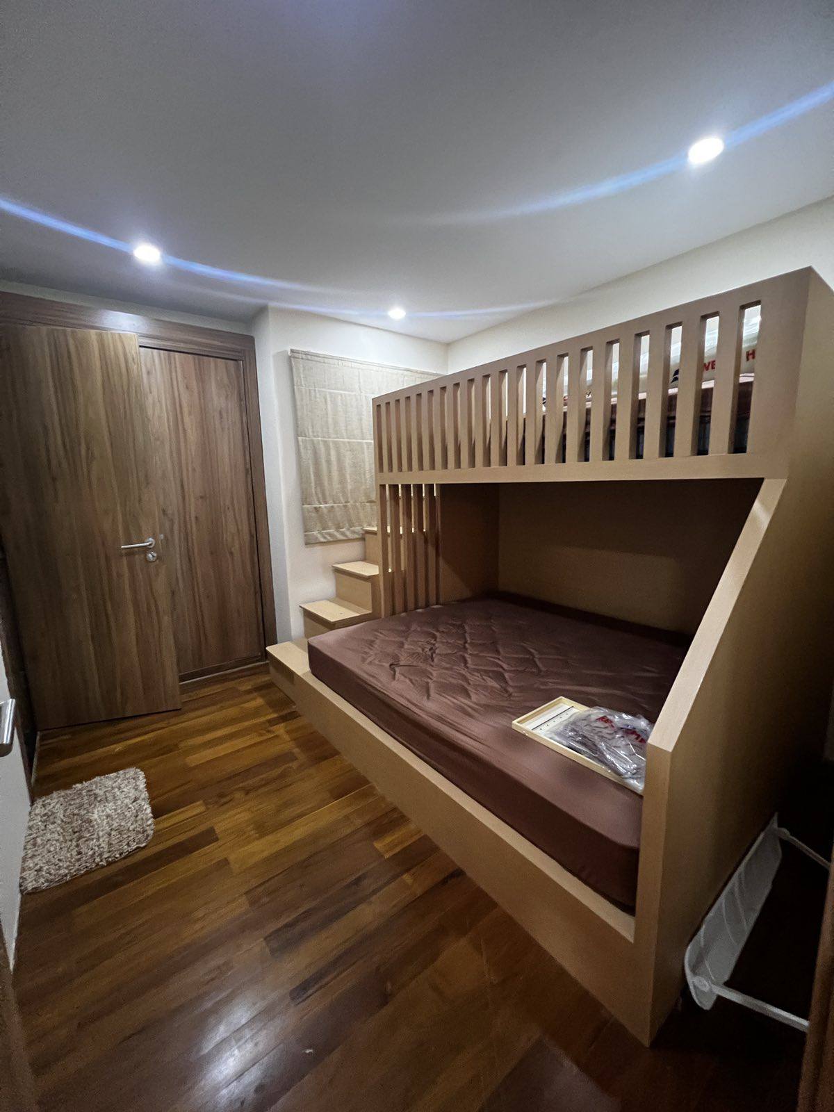 Diamond Inya Palace condo for rent - Image 3