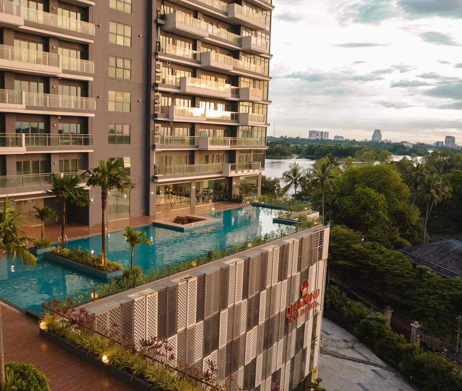 Diamond Inya Palace condo for rent - Image 18