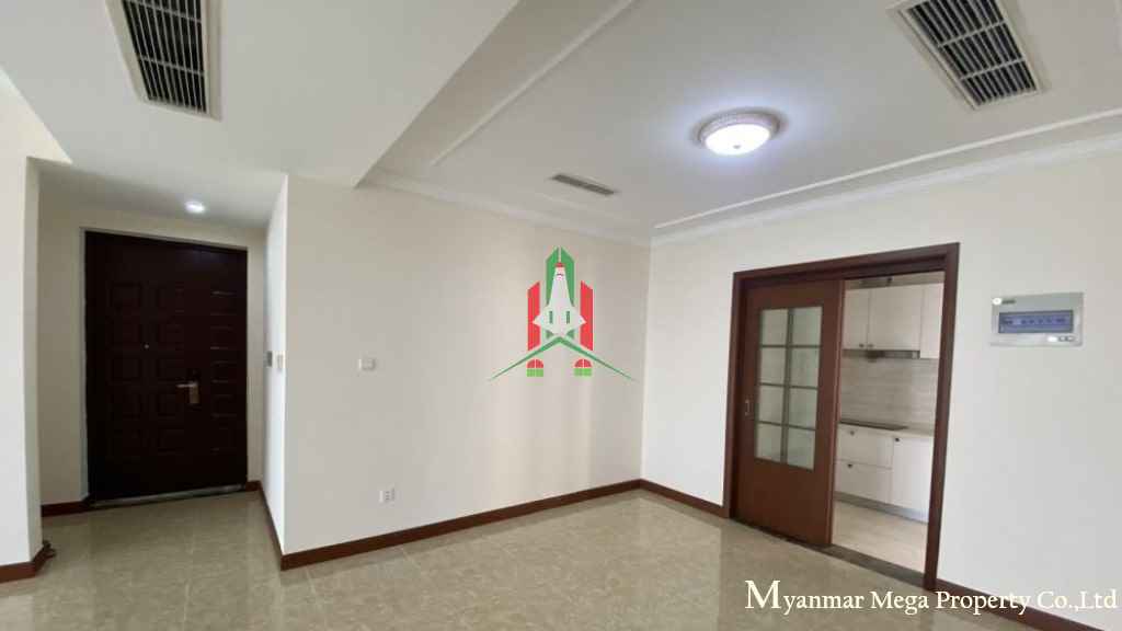 Golden City condo for sale - Image 6