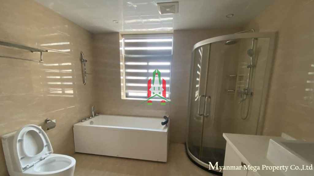 Golden City condo for sale - Image 12