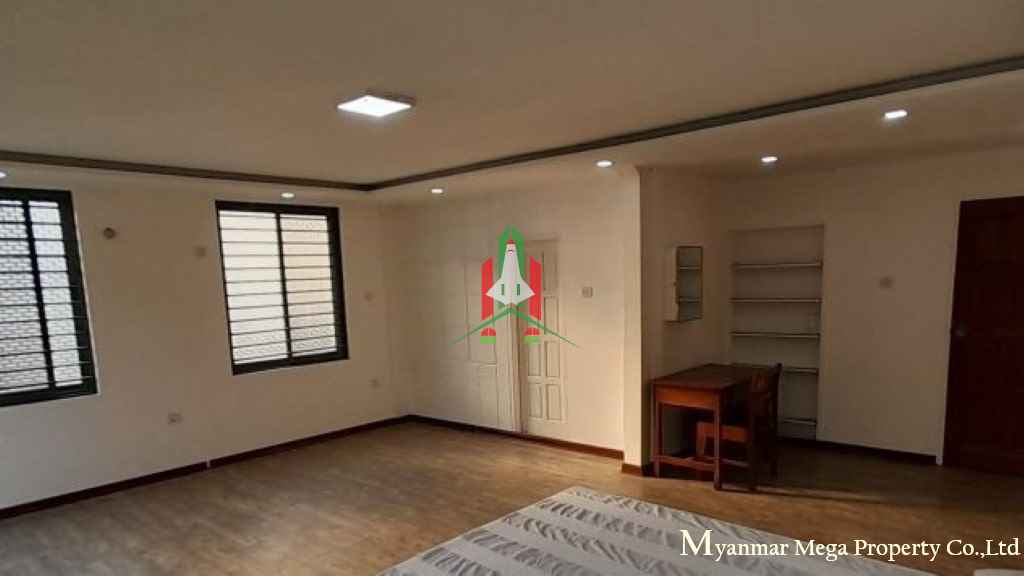 House for rent in Bahan township - Image 9