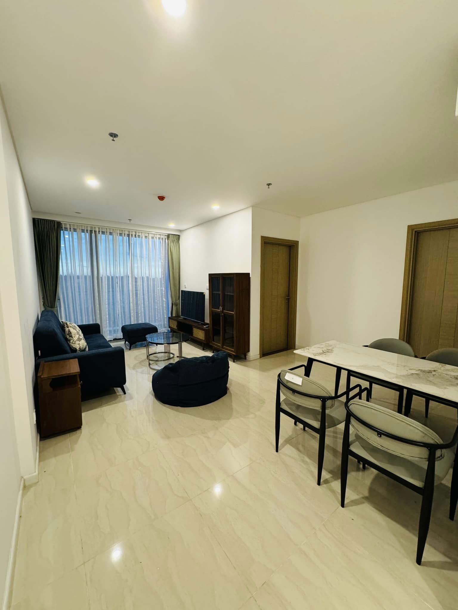 The Lake Suites condo for rent in Yankin - Image 3