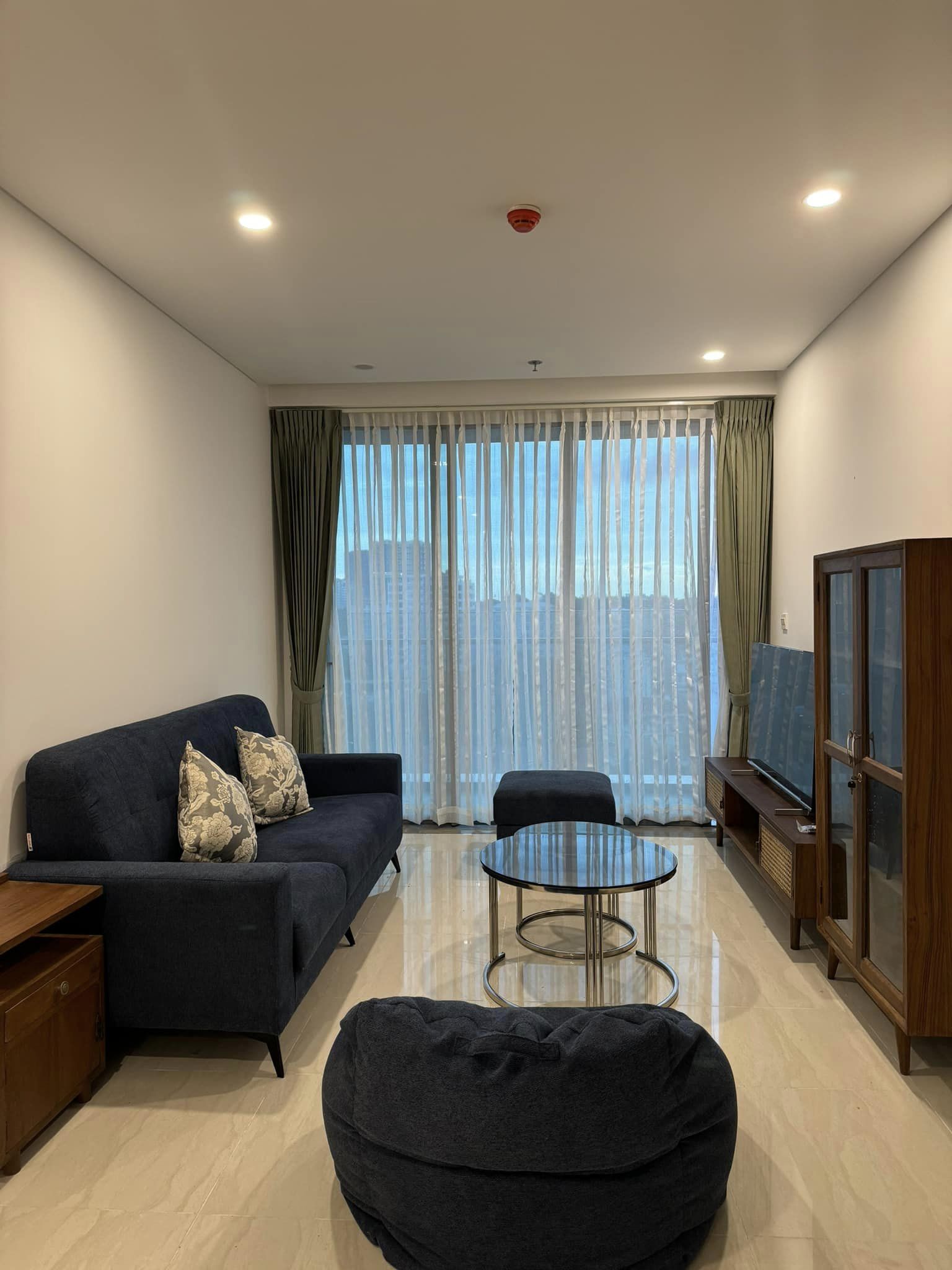 The Lake Suites condo for rent in Yankin - Image 2