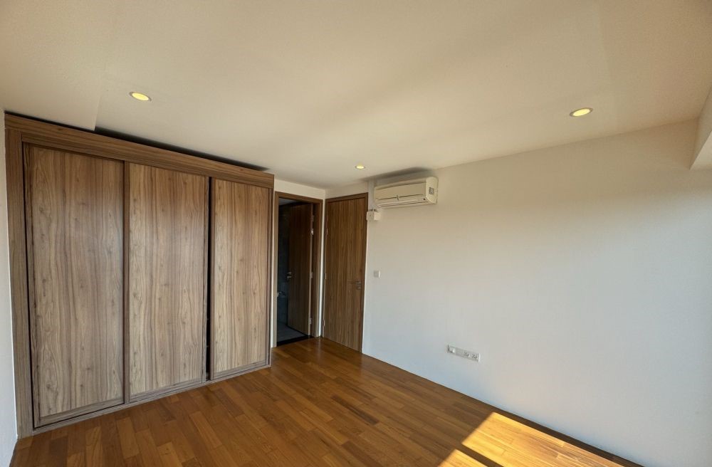 Diamond Inya Palace Condo for Sale – 2 Master Bedrooms, Fully Furnished - Image 4