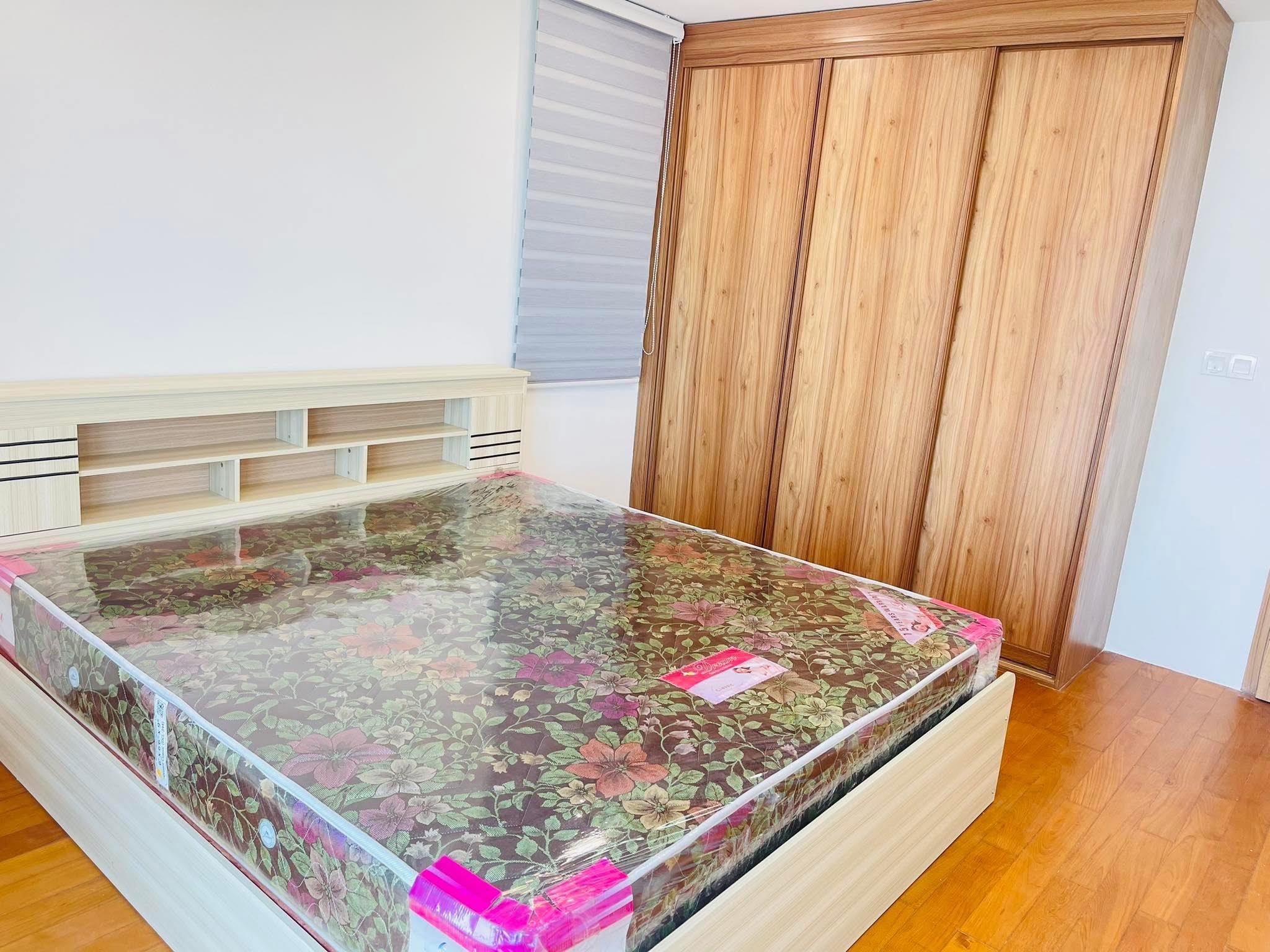 Diamond Inya Palace condo for rent - Image 5
