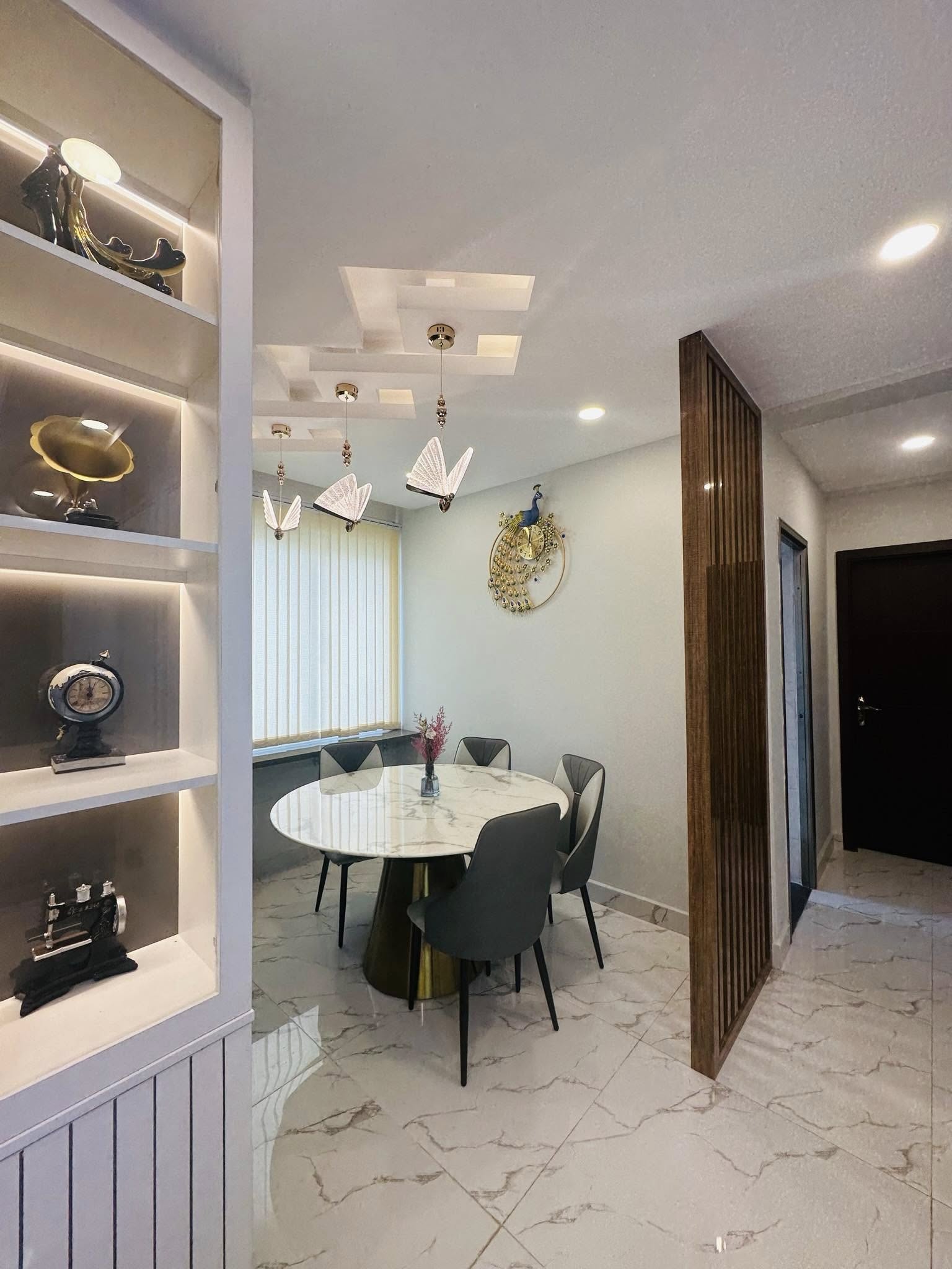 Three-bedroom apartments available for rent in Kanbae Tower - Image 4