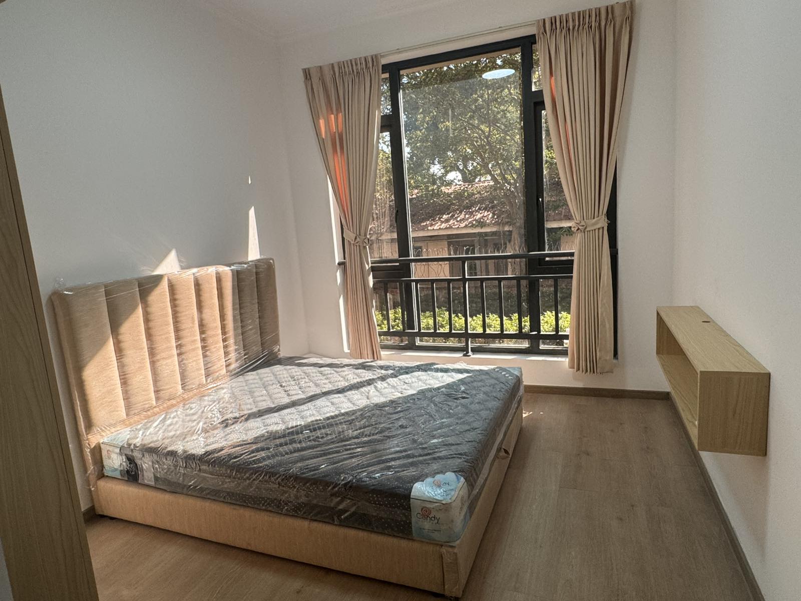 Brilliant Mansion Condo for rent - Image 3