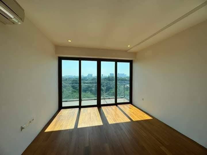 Diamond Inya Palace condo for sale - Image 2