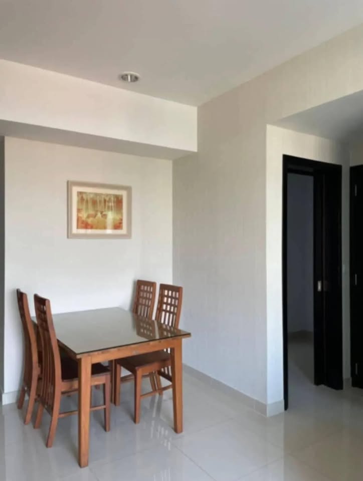 GEMS condo for rent - Image 6