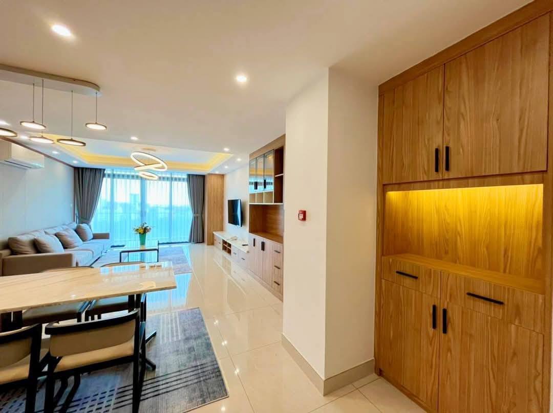 Skysuites Condo  for rent - Image 4
