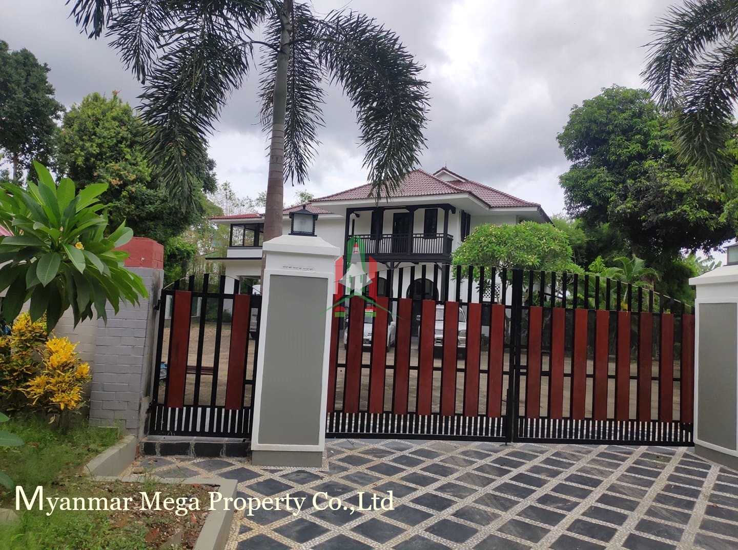 Office for rent in Golden Valley area - Image 4