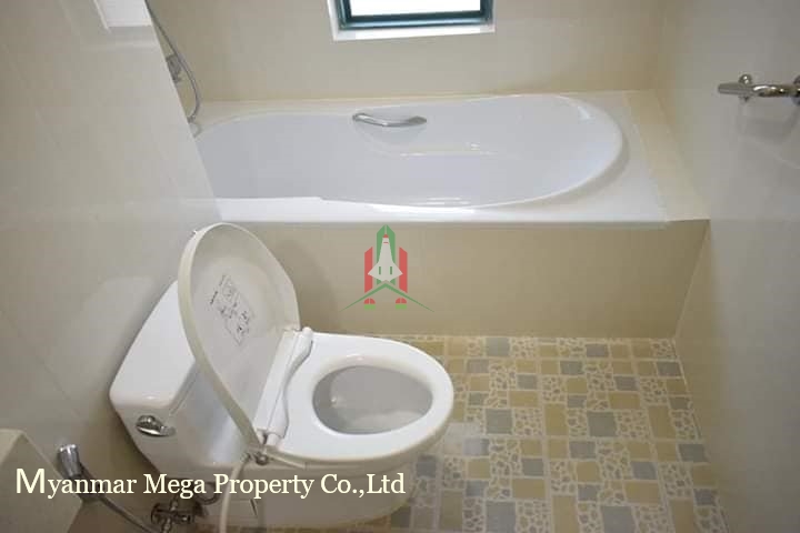 Residence For rent in Golden Valley area - Image 8