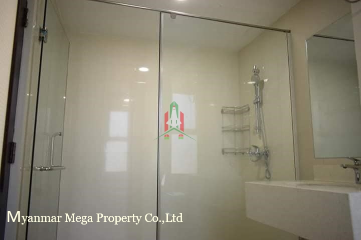 Residence For rent in Golden Valley area - Image 9