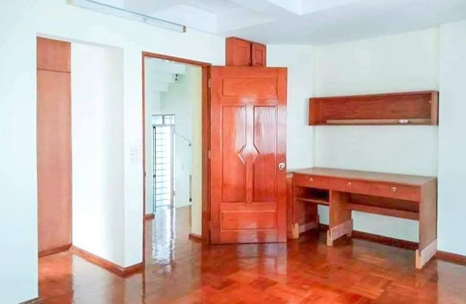 House for rent in Golden Valley - Image 3