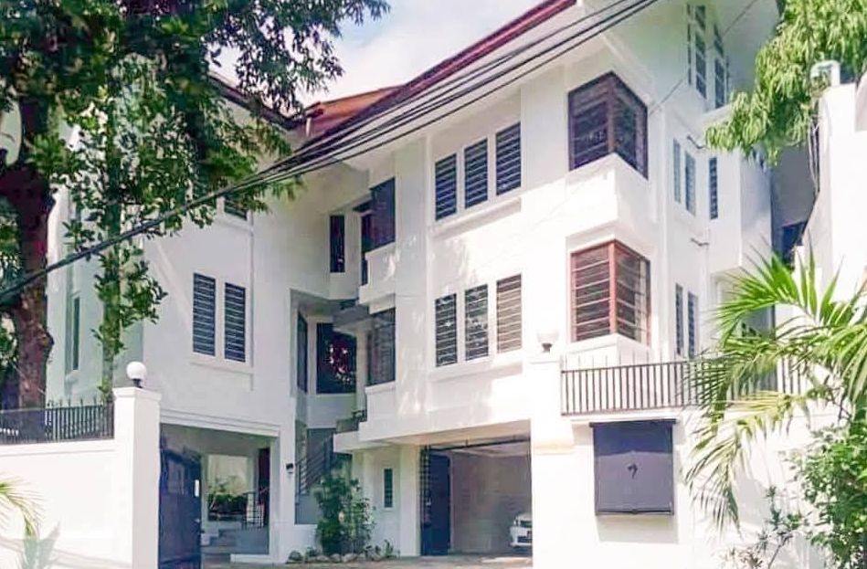 House for rent in Golden Valley - Image 1