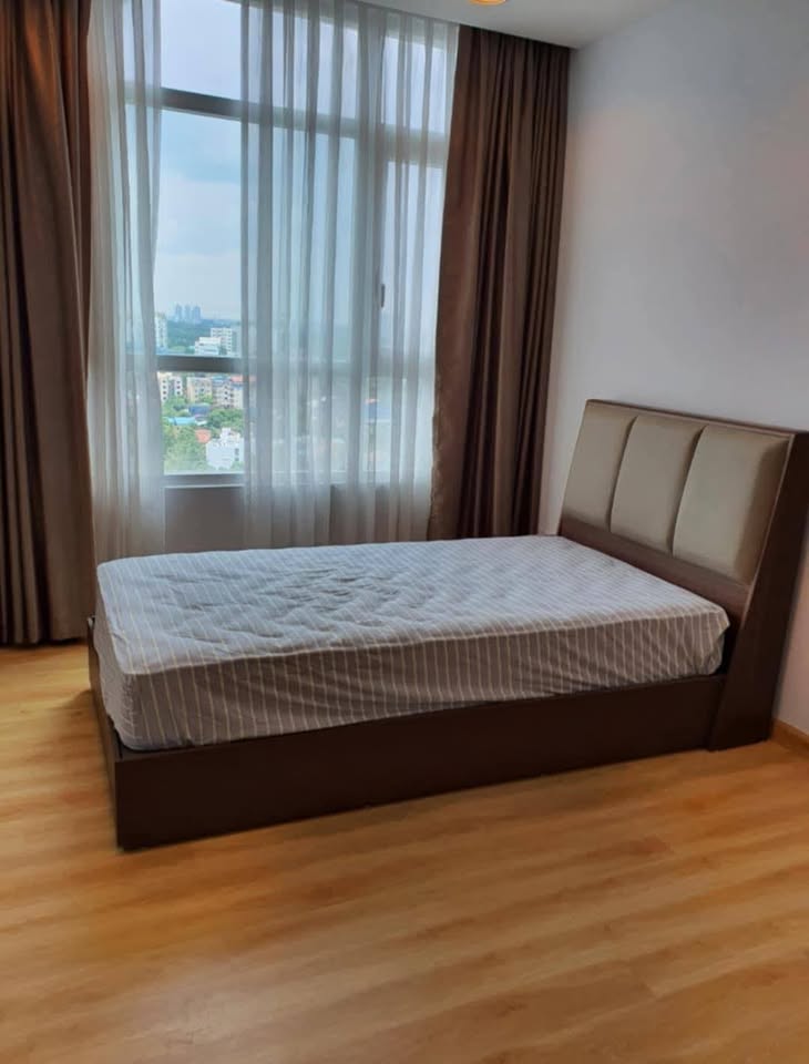 GEMS condo for rent - Image 5