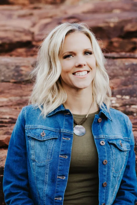 Nicole Frost