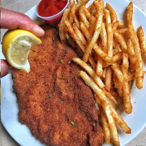 Photo of Wiener Schnitzel