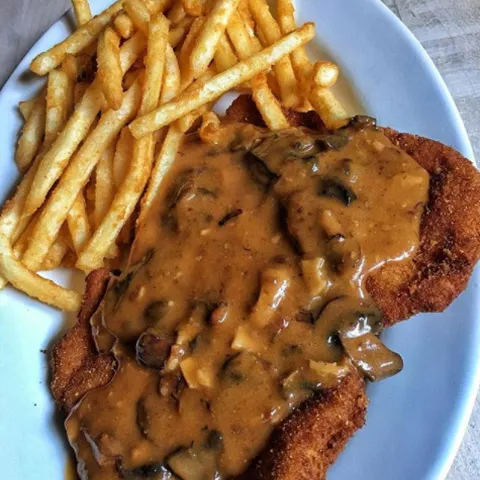 Photo of Jäger Schnitzel