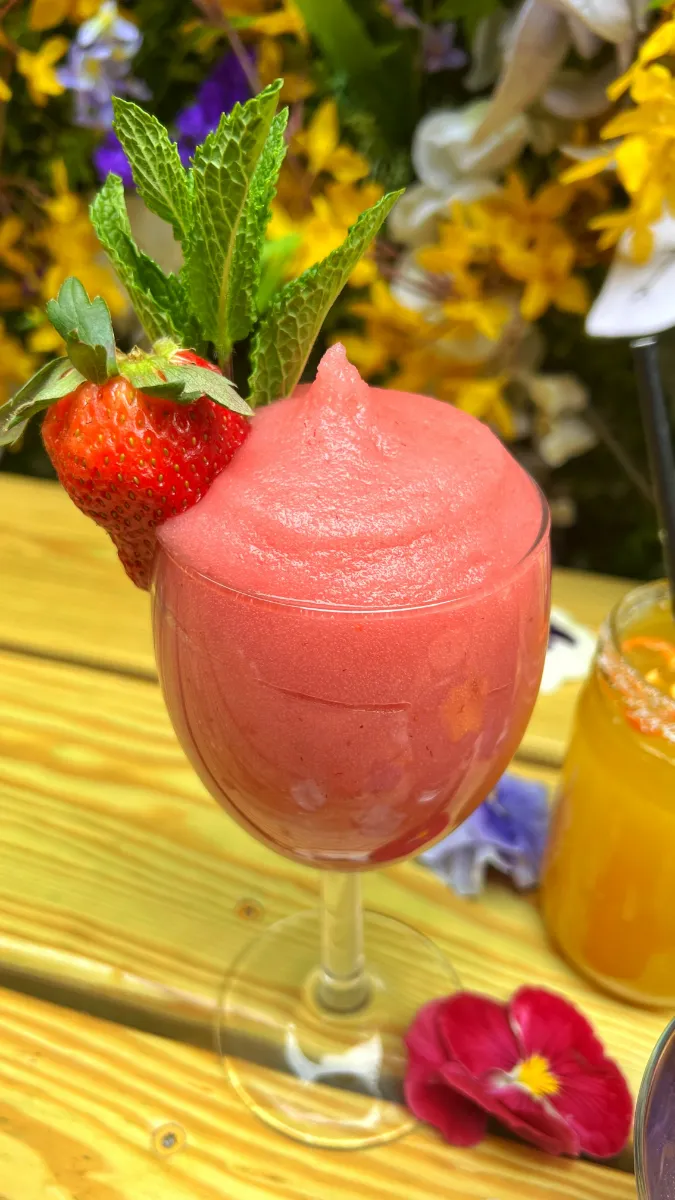 Photo of Strawberry Frosé