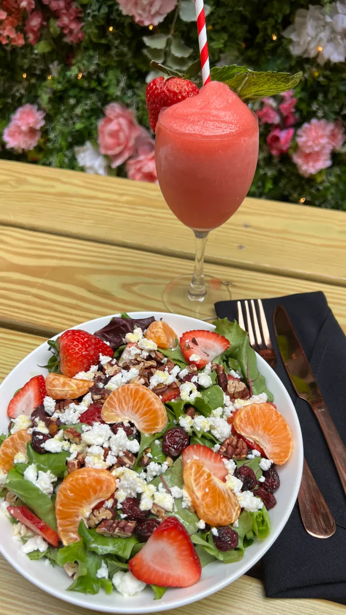 Photo of Strawberry Pecan Salad