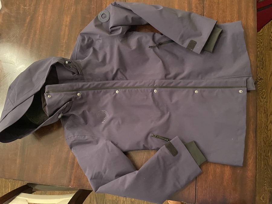 HH unique jacket with pleated back