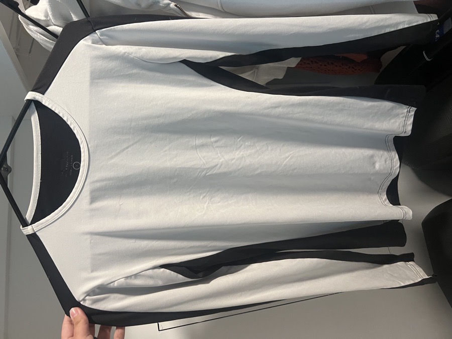 Asmar black/white long sleeve 