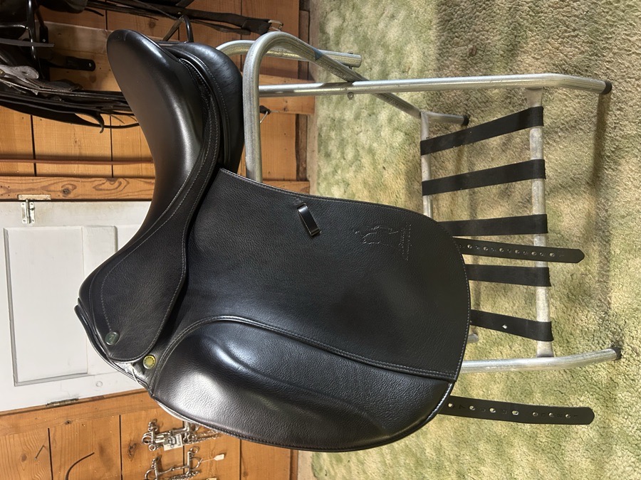 17” Prestige Dressage 2000D  