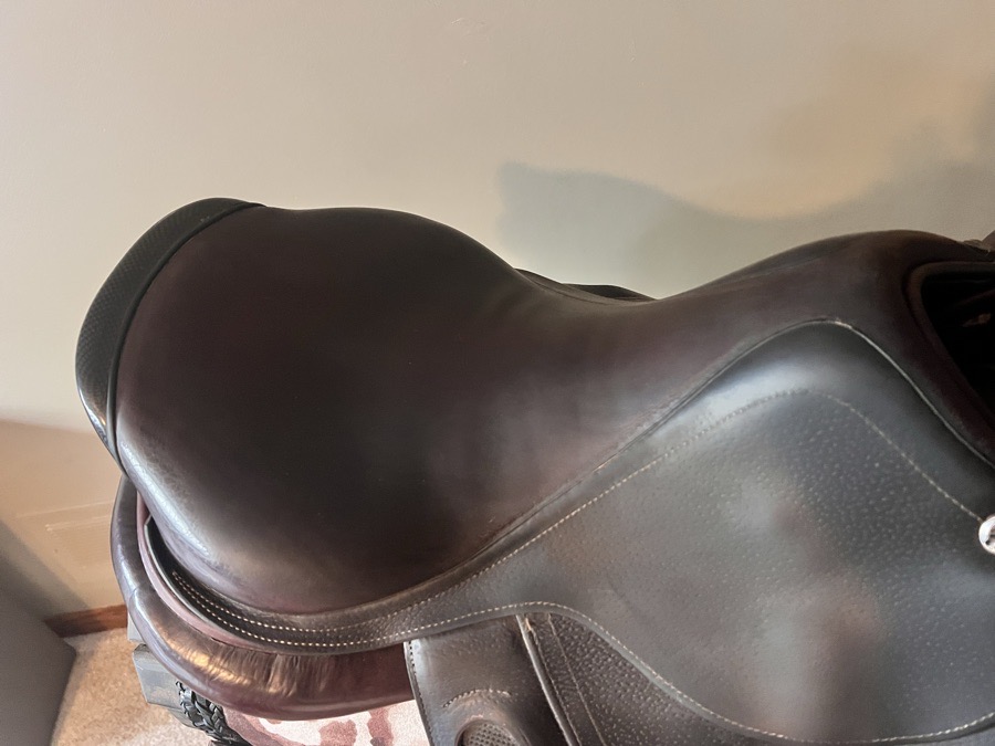  - CWD 2g - 17” saddle