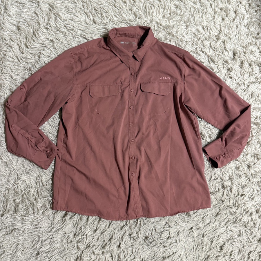 Women’s Large Pink Ariat Long Sleeve Horseback Riding Button Down Sunshirt