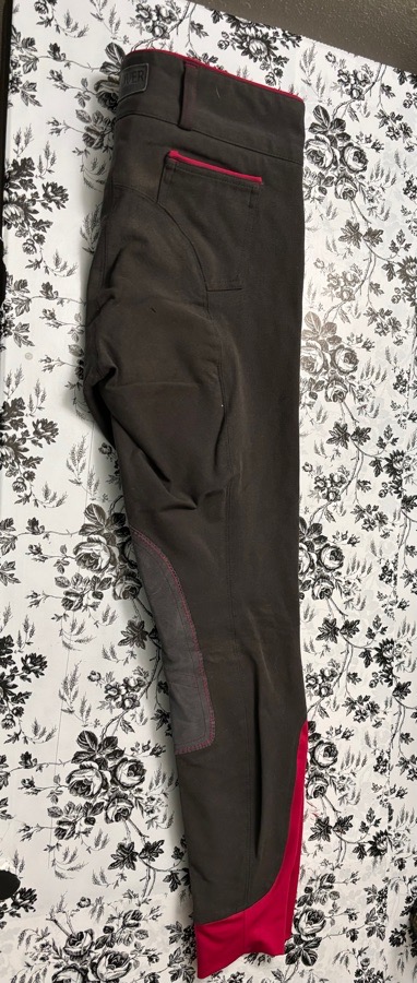 26R DOVER SADDLERY Knee Patch Breeches in Mouse Grey/Pink