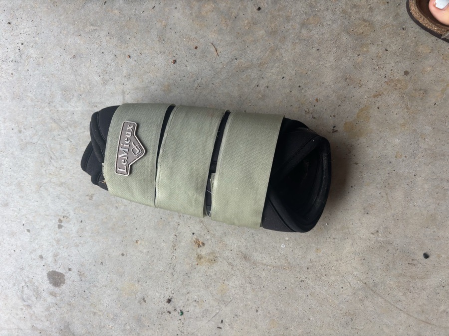 LEMIEUX Fern Front Boots Large