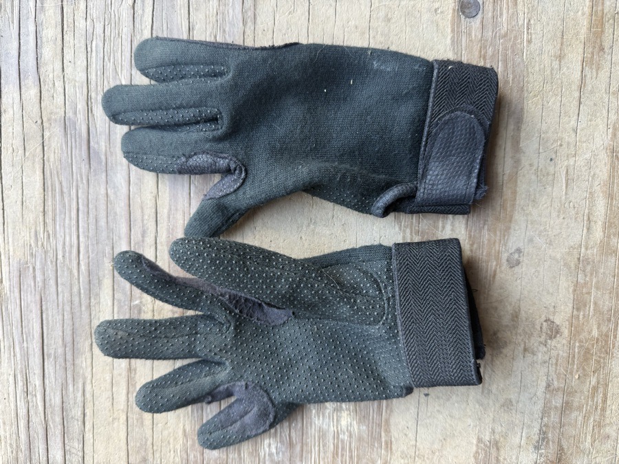 SSG kids XXS gloves