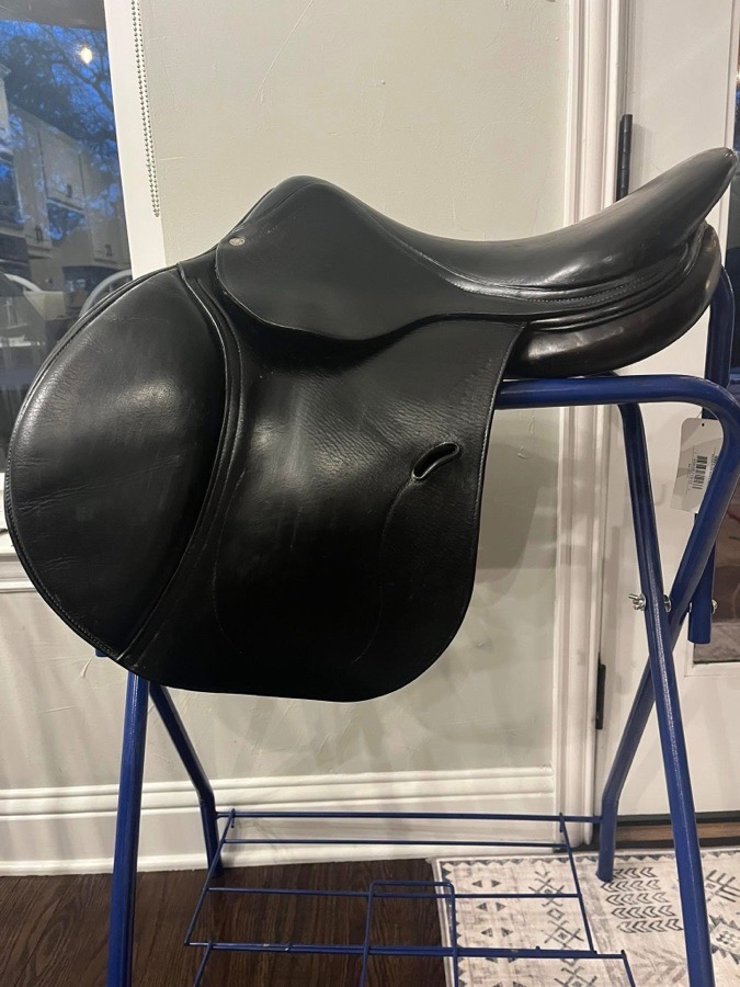 16.5 Antares Saddle