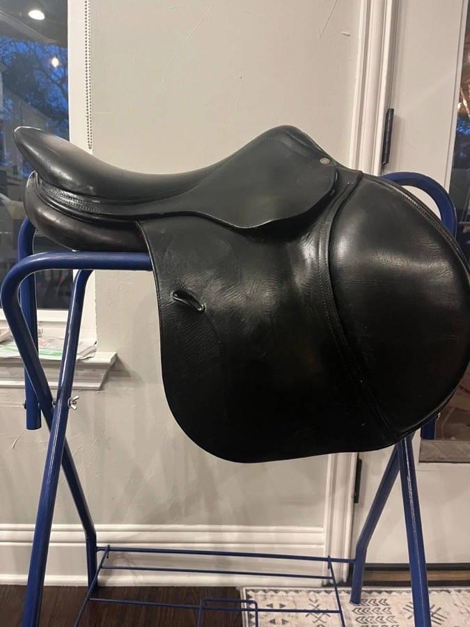 16.5 Antares Saddle