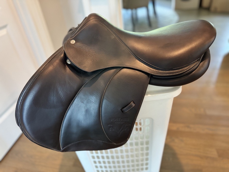  16.5" Voltaire Palm Beach Saddle - Full Buffalo - 2020  