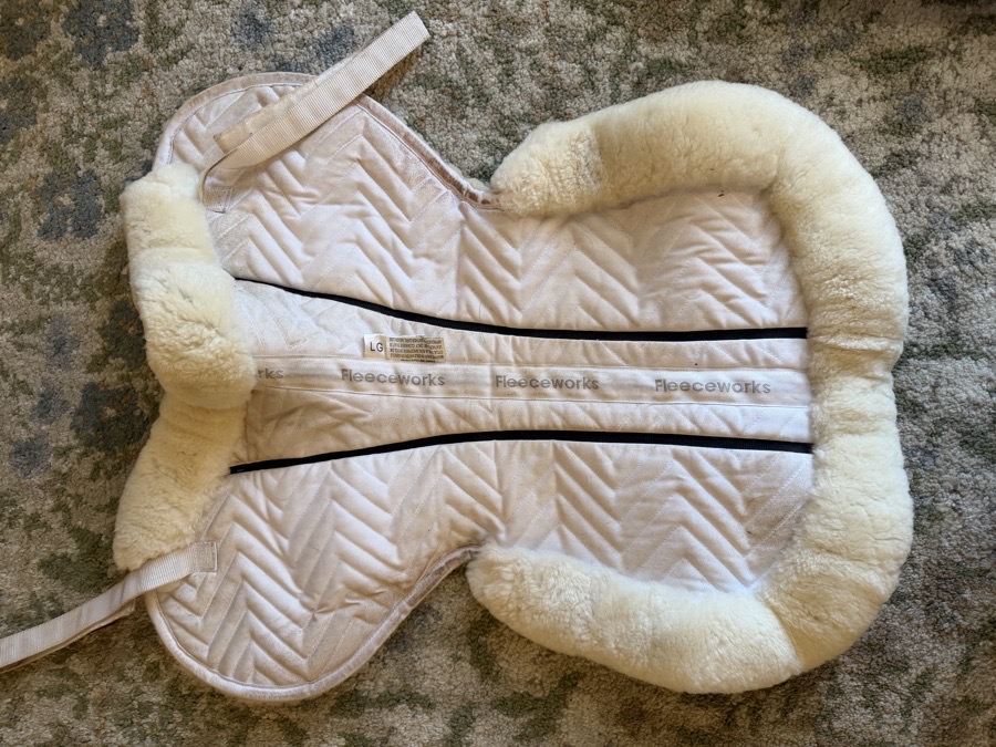 FLEECEWORKS Half Pad