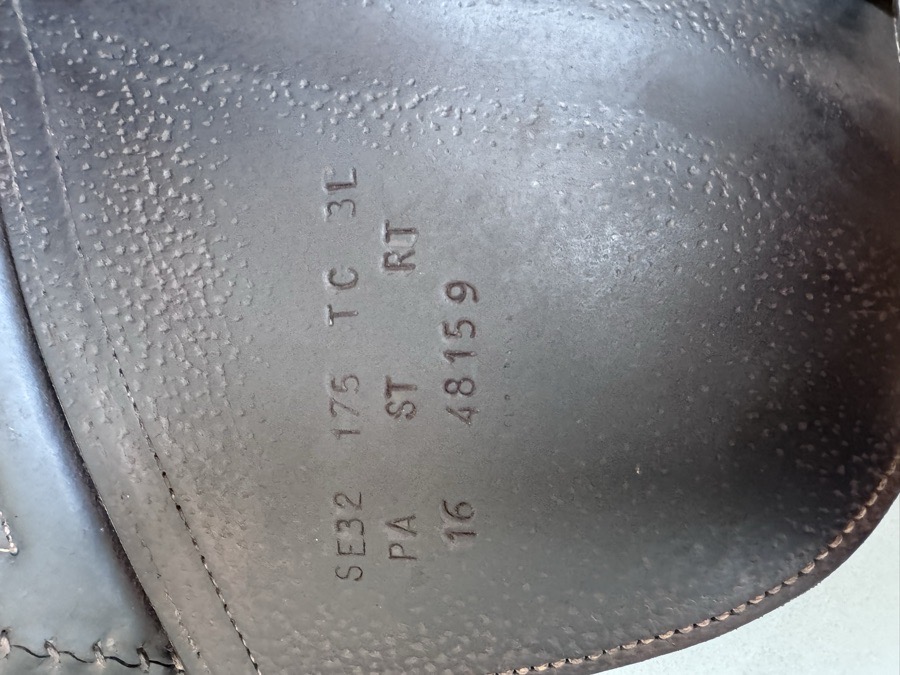17.5” CWD SE32 Mademoiselle 2Gs Saddle - Full Buffalo - NEW Flaps 2026