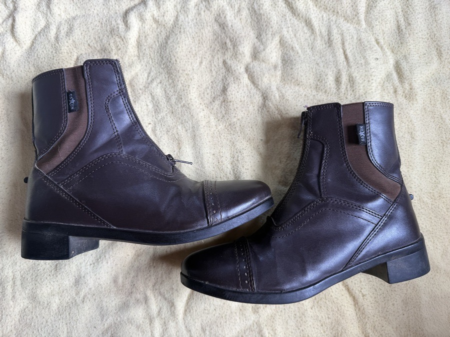 SAXON kids paddock boots