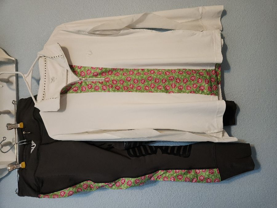 TUFFRIDER White 3/4 Zip long sleeve Polo and  Riding Pants - Breeches 