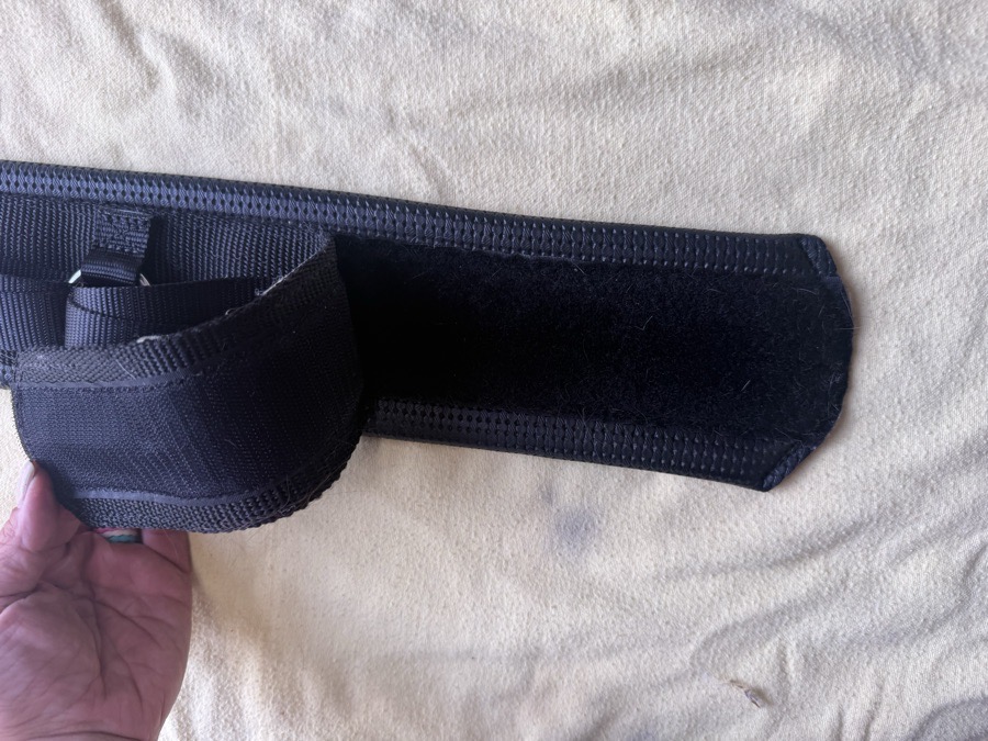 18” Sensation Ride self centering girth