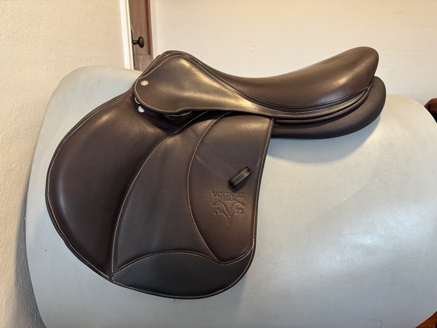 18.5” 2023 Voltaire Palm Beach PRO Saddle - 2AR - Full Buffalo