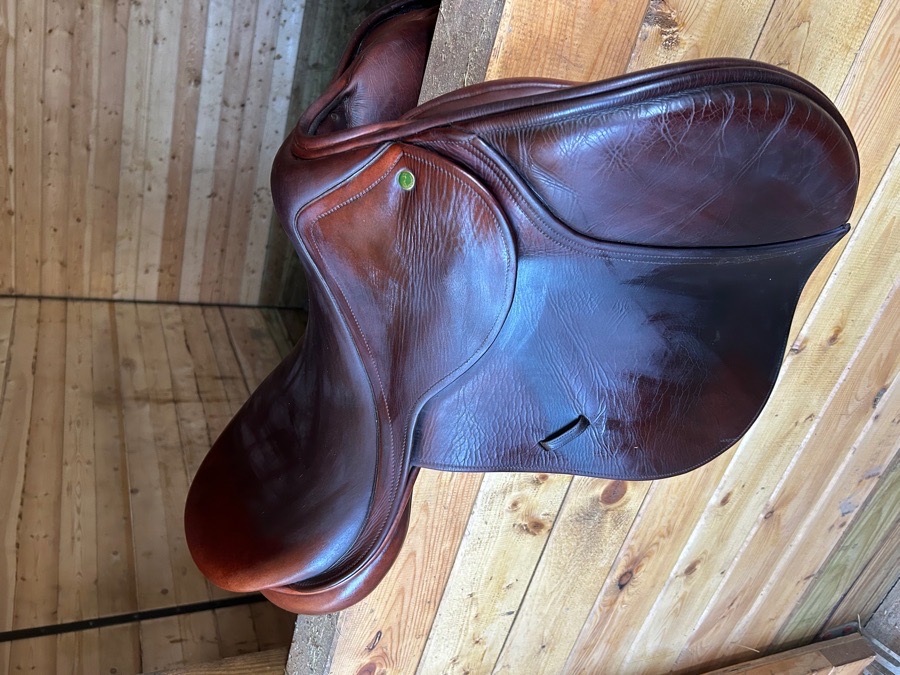 17” County Innovation (2011)