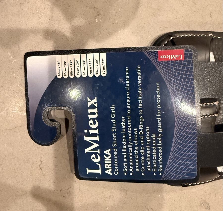 LeMieux stud girth