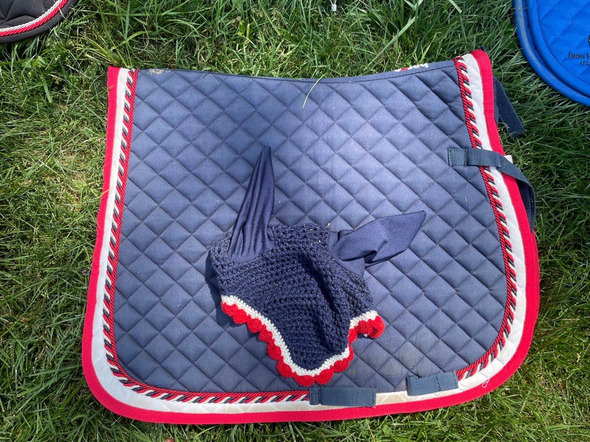 Red white and blue English pad and bonnet set